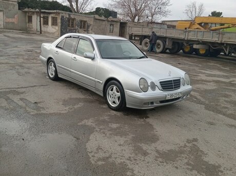 Mercedes E 220 d
