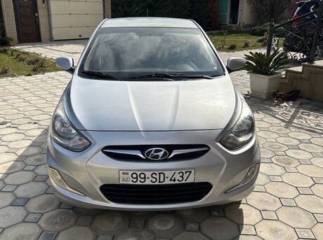 Hyundai Accent