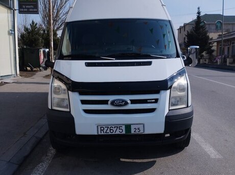 Ford Transit 2011
