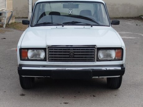 LADA (VAZ) 2107 2010