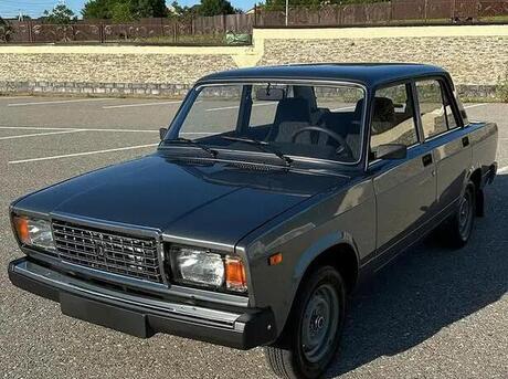 LADA (VAZ) 2107 2010