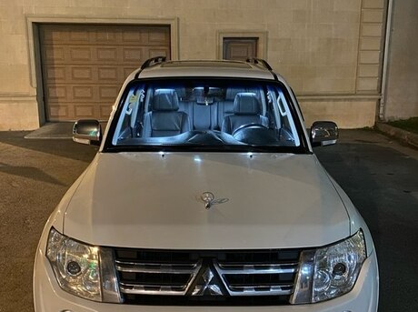 Mitsubishi Pajero 2008