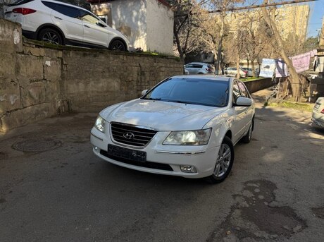 Hyundai Sonata 2009