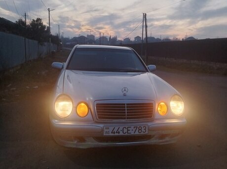 Mercedes E 220 d 1996