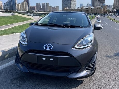 Toyota Aqua 2017