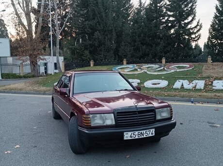 Mercedes 190
