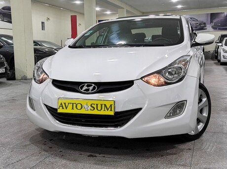 Hyundai Elantra 2011