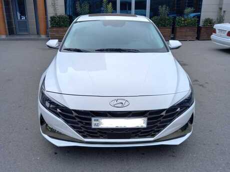 Hyundai Elantra 2021
