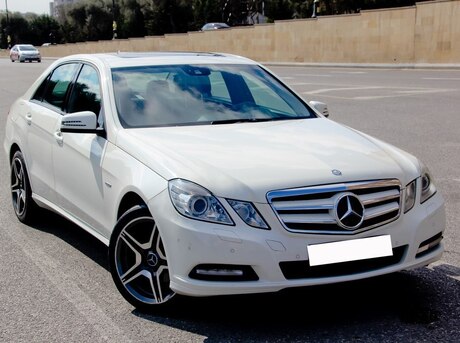 Mercedes E 200 2011