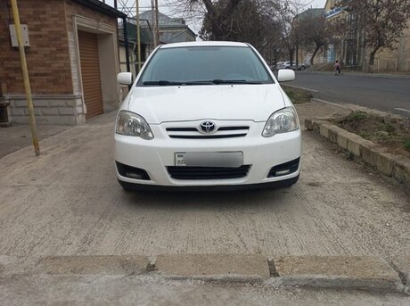Toyota Corolla 2004