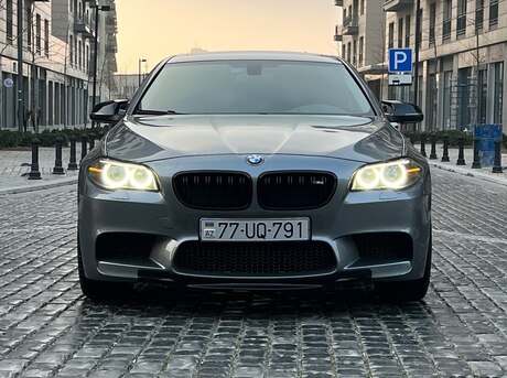 BMW 528
