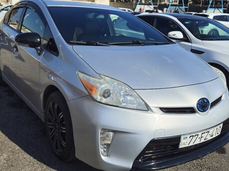 Toyota Prius 2012
