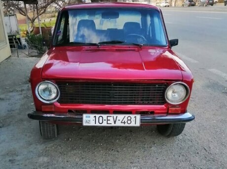 LADA (VAZ) 21011 1981