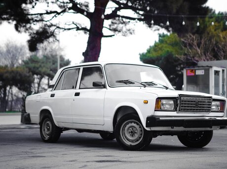LADA (VAZ) 2107