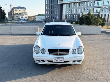 Mercedes E 320 2001