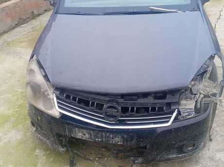 Opel Astra 2006