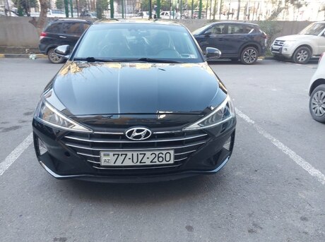 Hyundai Elantra 2020