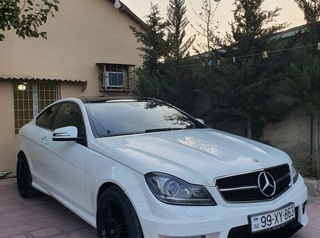 Mercedes C 250