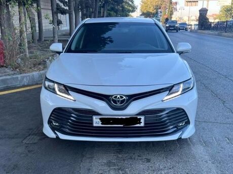 Toyota Camry 2018