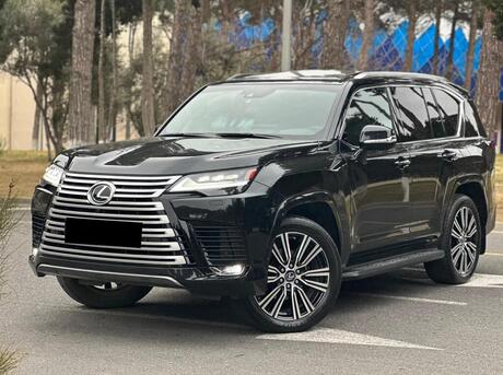 Lexus LX 500d