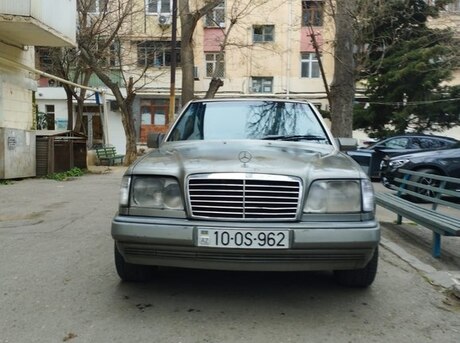 Mercedes E 300 d 1991