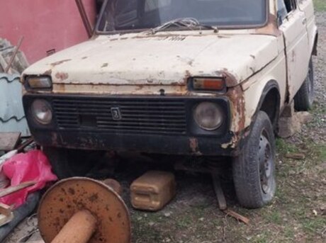 LADA (VAZ) Niva 1982