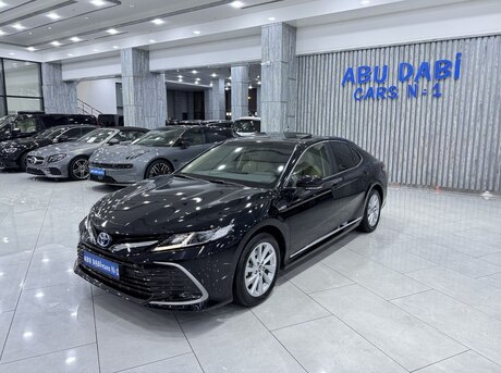 Toyota Camry 2023
