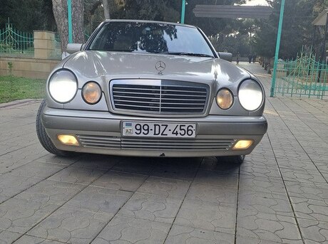 Mercedes E 220 d