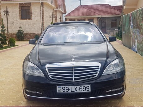 Mercedes S 500 2011