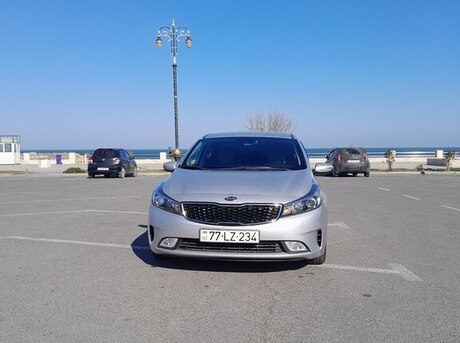 Kia K3 2016