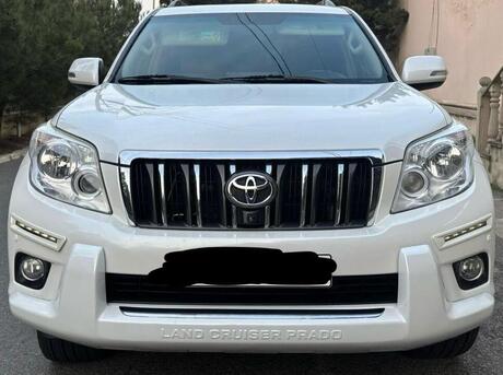 Toyota Land Cruiser Prado 2013