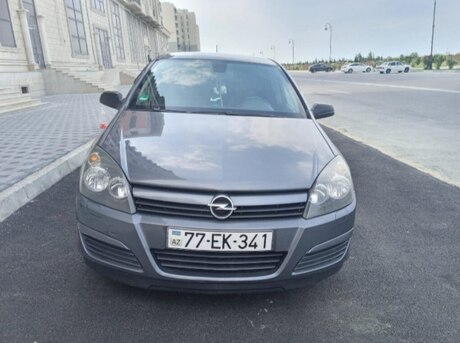Opel Astra 2004