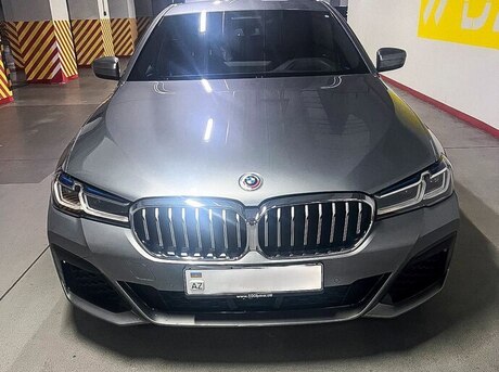 BMW 530e