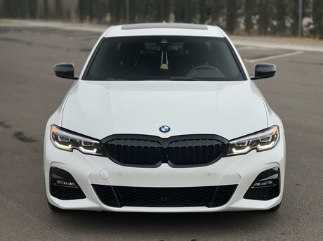 BMW 330 2021