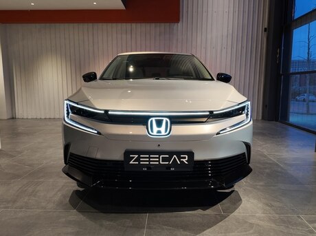 Honda e:NP2