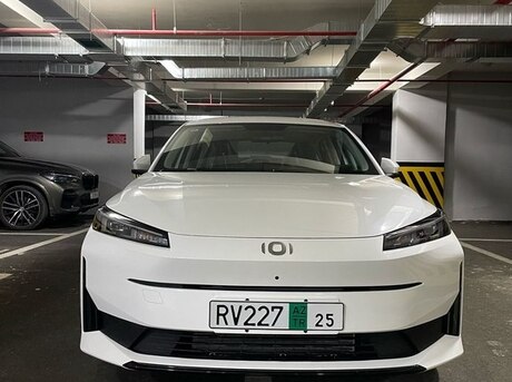 Changan Qiyuan A05 2024