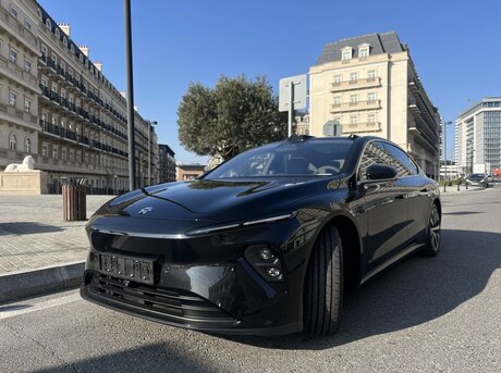 Nio ET7