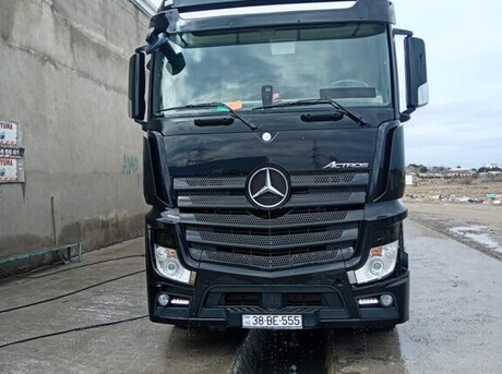 Mercedes Actros 1846 2013