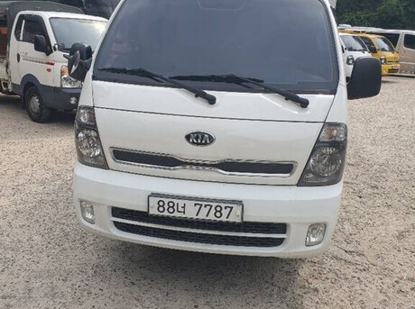 Kia Bongo 2016