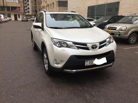 Toyota RAV4 2013