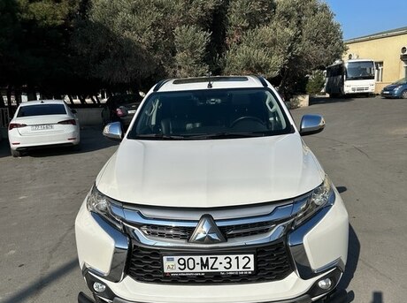 Mitsubishi Pajero Sport