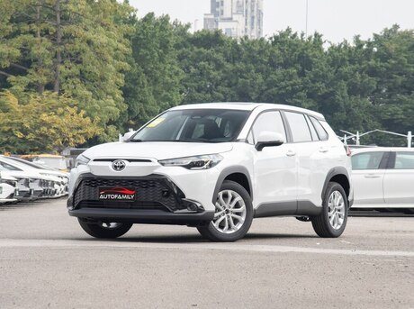 Toyota  2025