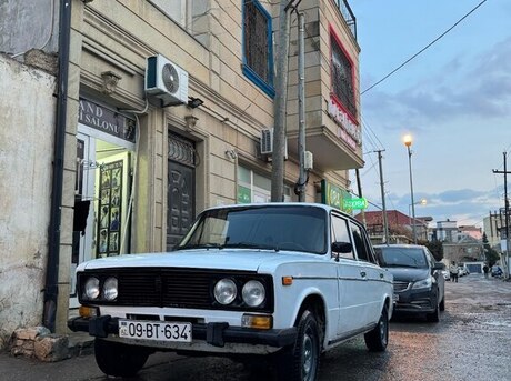 LADA (VAZ) 2106