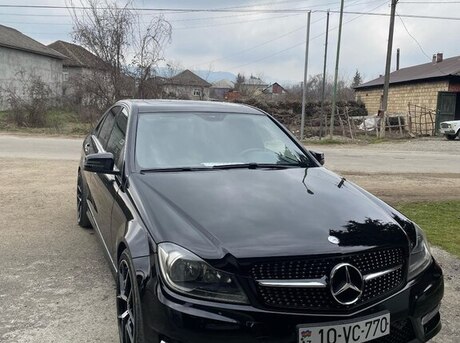 Mercedes C 250