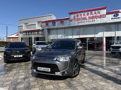 Mitsubishi Outlander 2015