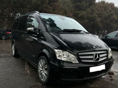 Mercedes Viano