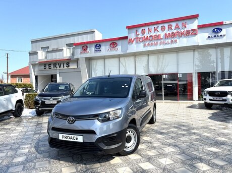 Toyota Proace City
