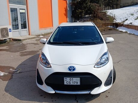 Toyota Aqua 2021