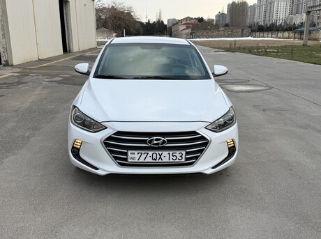 Hyundai Avante 2016