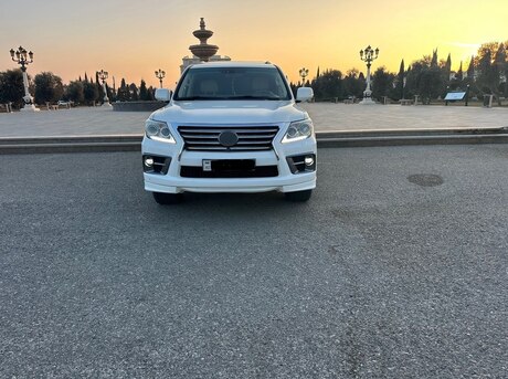 Lexus LX 570